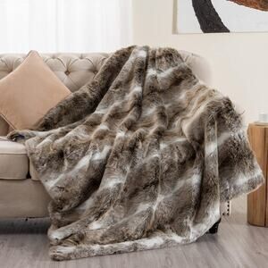 Asoran Luxury Faux Fur Throw Blanket, 60''x80'' Super Soft Warm Cozy Decorative